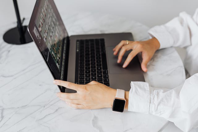 Comment prolonger la durée de vie de sa batterie PC portable Dell Latitude ?